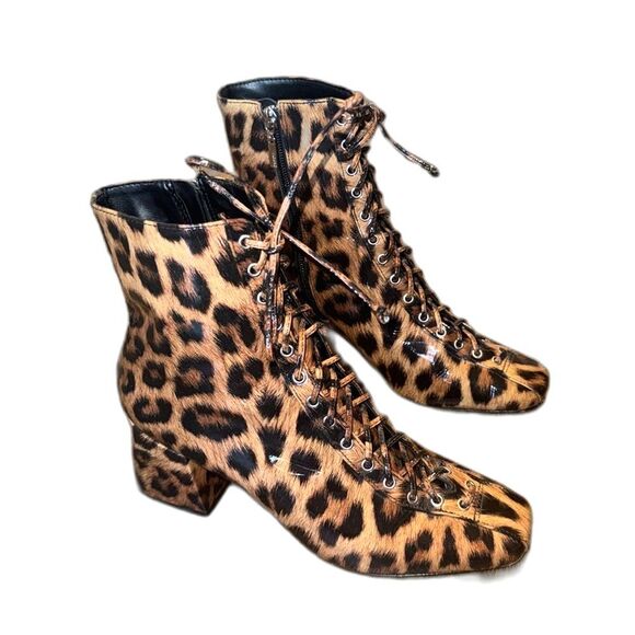Schutz Kika Leopard Print Patent Leather Lace-Up Boot Shiny size 8.5B block heel - Picture 1 of 10
